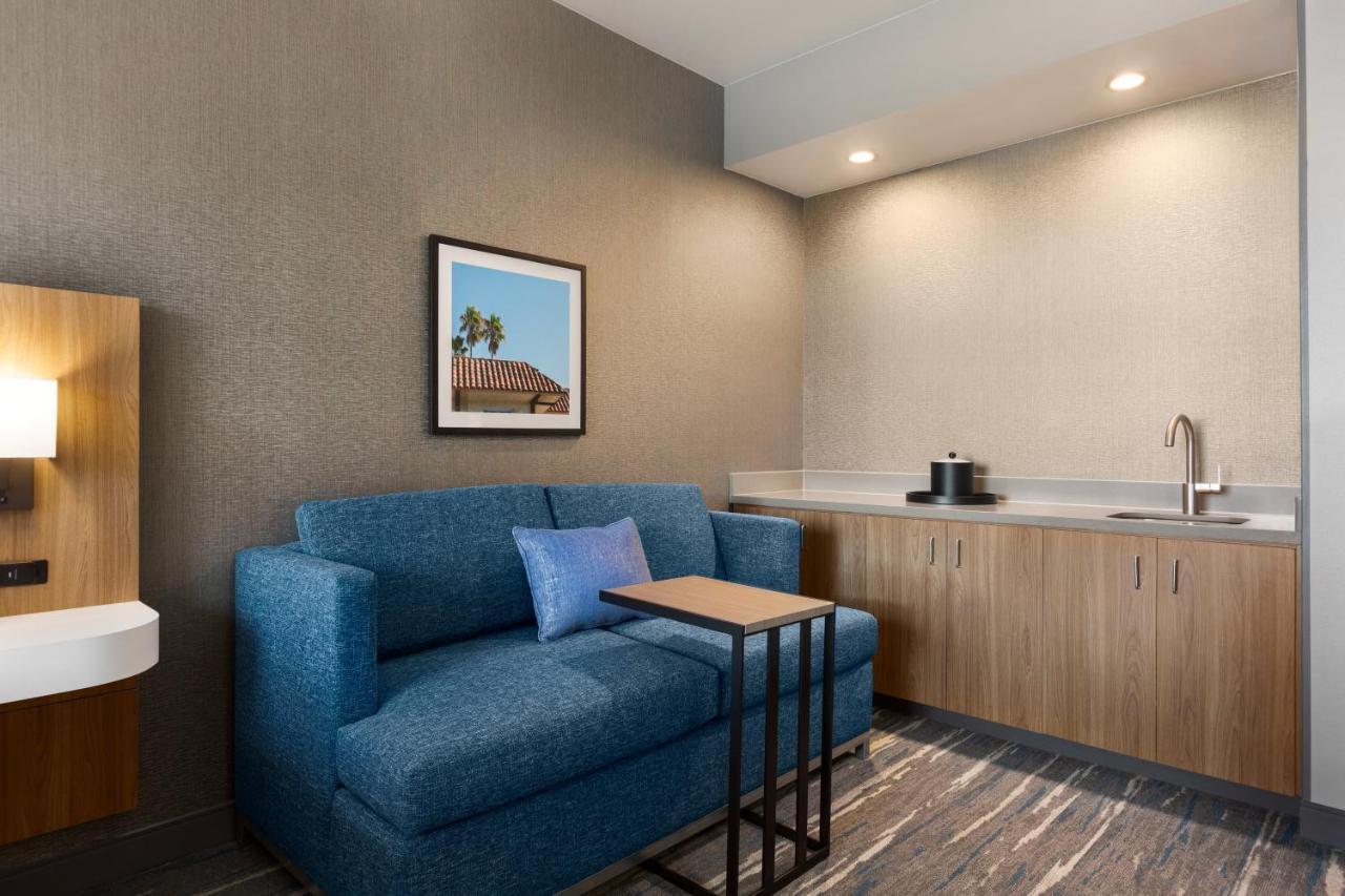 Hampton Inn & Suites San Mateo-San Francisco Airport Extérieur photo